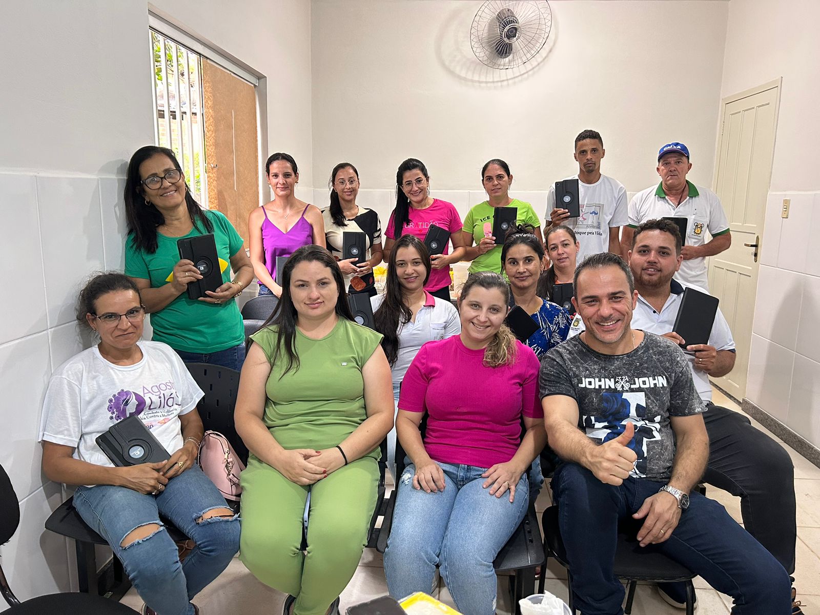 EQUIPE DA SAÚDE FAZ TREINAMENTO PARA USAR E-SUS TERRITÓRIO 